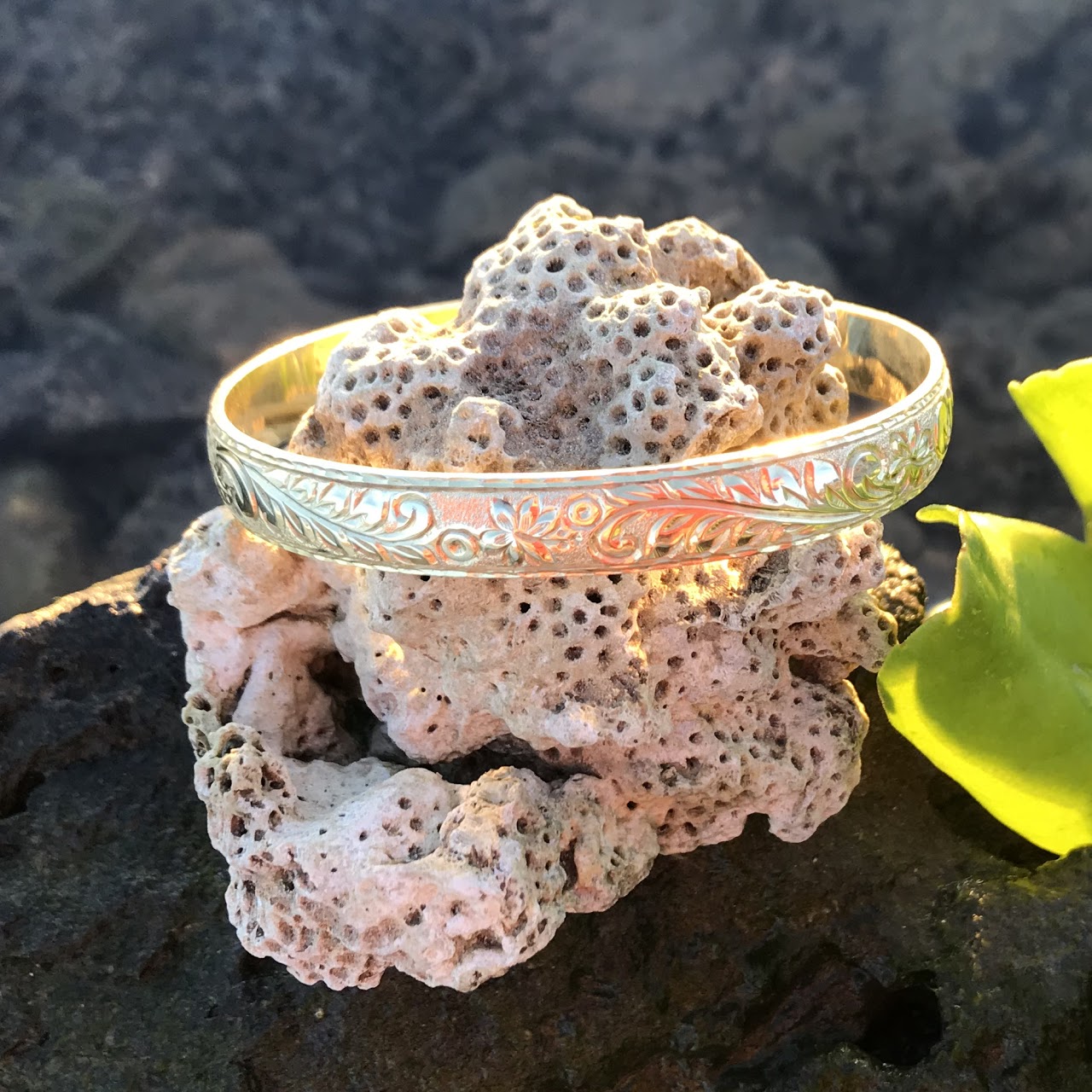 Aloha Pauahi 8mm solid gold Hawaiian heirloom bracelet, Jewel Box Hawaii, Honolulu.